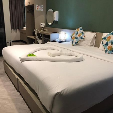 Yanud Residence Phuket Ngoại thất bức ảnh