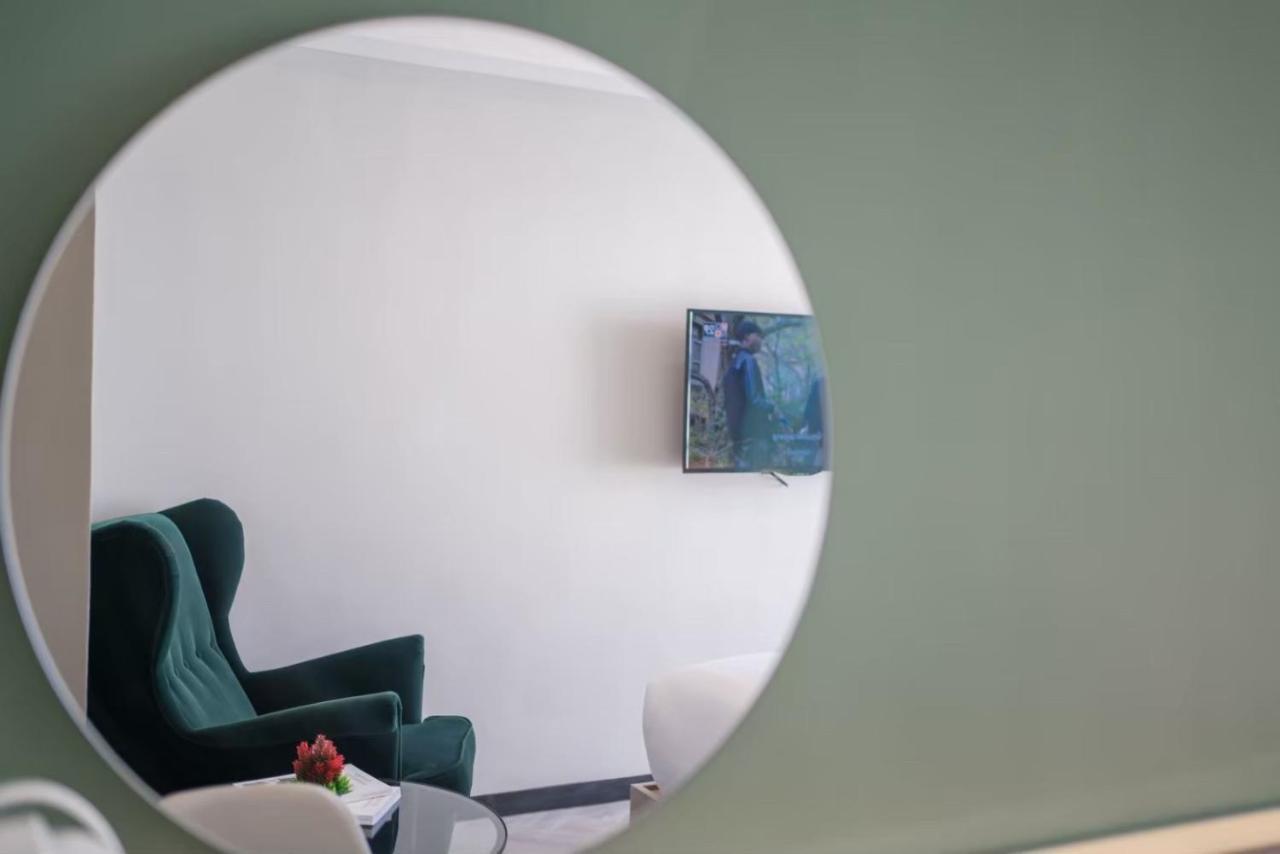 Yanud Residence Phuket Ngoại thất bức ảnh